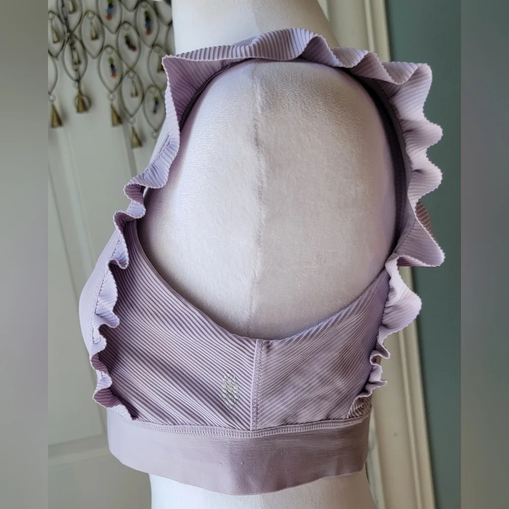 FP Movement Free People Ruffled Up Yoga Top Women's L Lilac Sport Bra Crop Tank - Picture 2 of 12